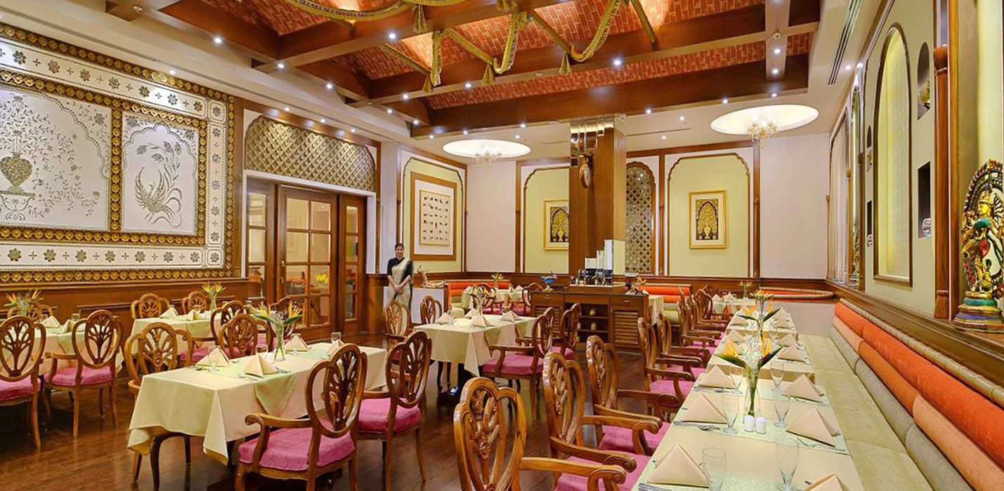 Restaurants In Jaipur - Saffron Restaurant At Indana Palace Jaipur